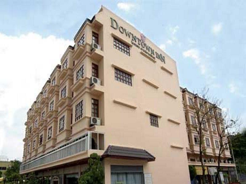 Down Town Inn, Чиангмай Екстериор снимка